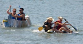 Cardboard-kayak-race-63